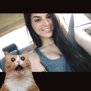 Meet your Posher, Mia